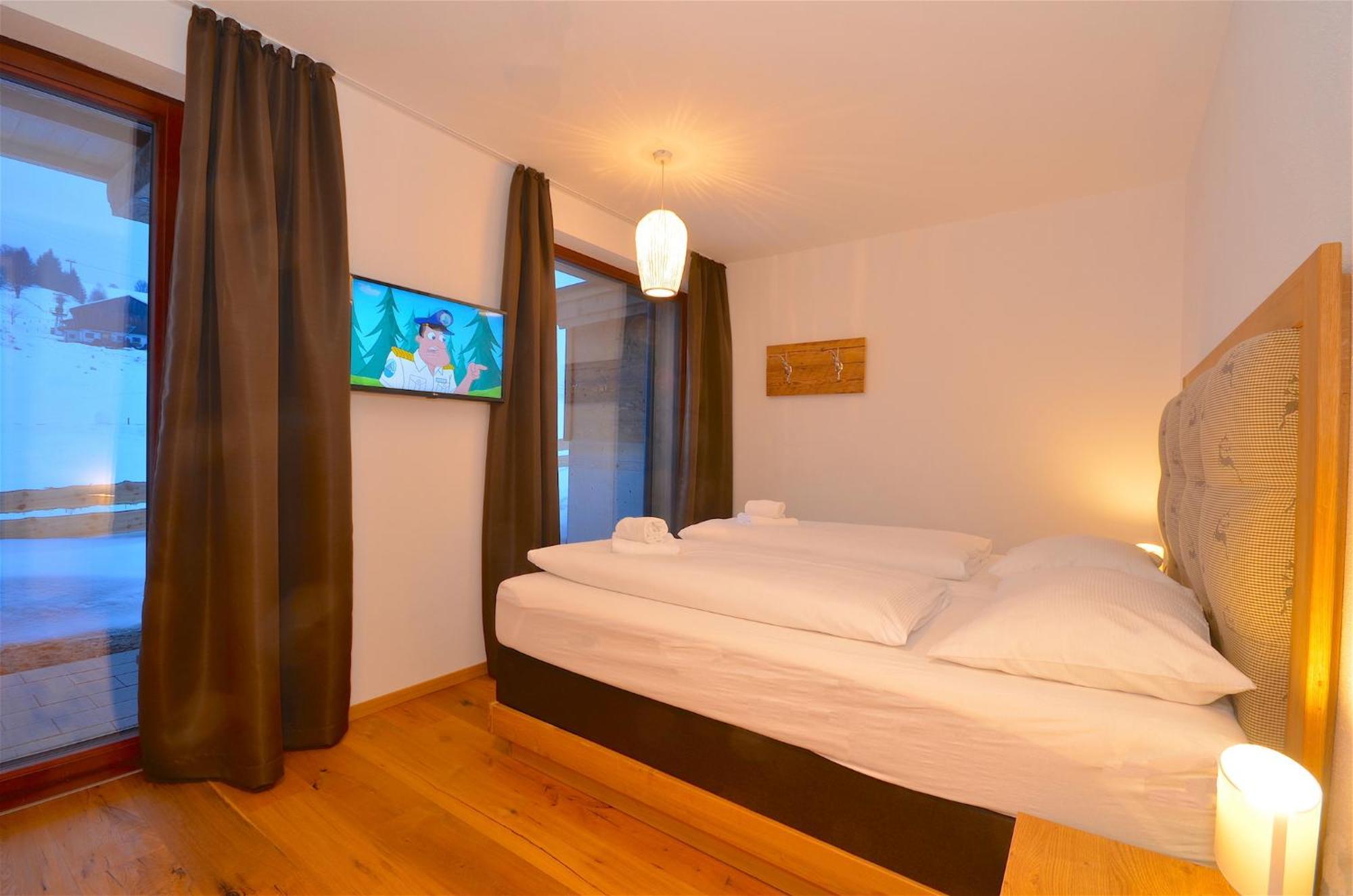 Ski-In Ski-Out Chalet Maiskogel "Bergli" - By Alpen Apartments 卡普伦 外观 照片