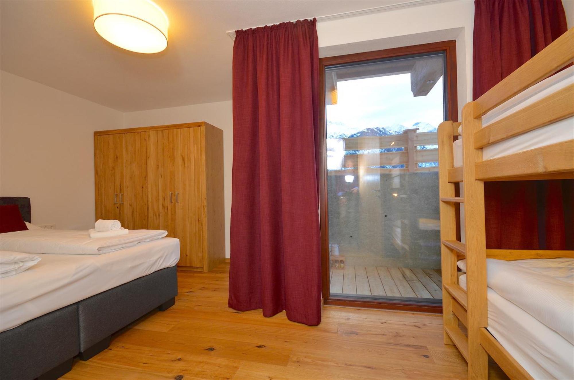 Ski-In Ski-Out Chalet Maiskogel "Bergli" - By Alpen Apartments 卡普伦 外观 照片